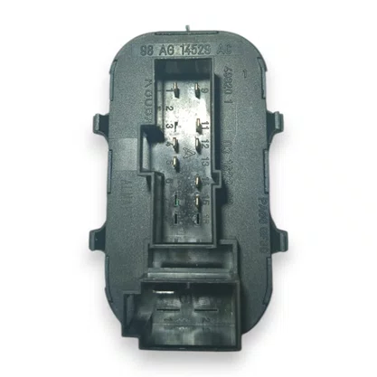 Botão Interruptor Vidro Elétrico Focus Hatch Duplo 2000 a 2008 Lado Esquerdo