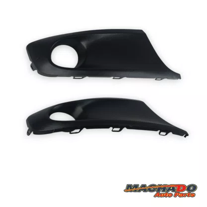 Grade Milha Parachoque Dianteiro Fox Spacefox 2010 a 2014 Com Furo Preto Direito