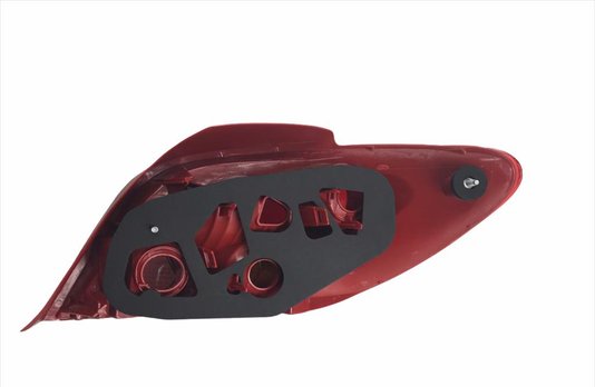Lanterna Traseira Peugeot 307 2002 2003 2004 2005 2006 Vermelha Lado Esquerdo Motorista TYC