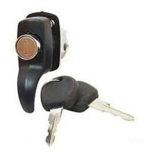 Maçaneta Ext. Tampa Motor C/Chave Preto Metal Fusca até 1996 Kombi 1967 a 1997 
