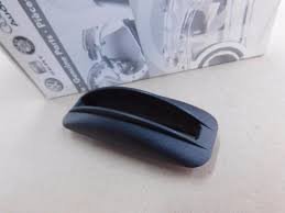 Moldura Trava Banco Gol Saveiro Fox 2003 a 2018 Preto Direito/ Esq.
